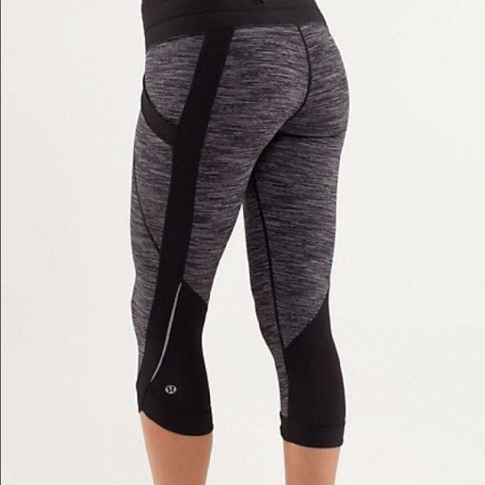 Lululemon Chase Me Crop